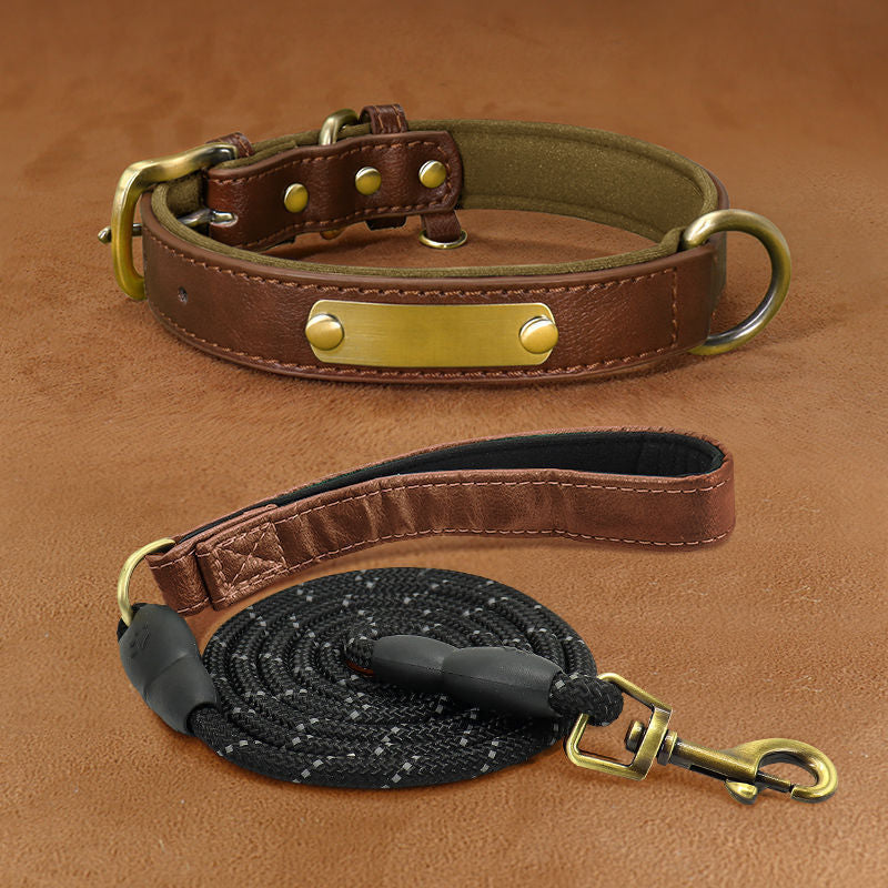 Halsband mit eingraviertem Namen
